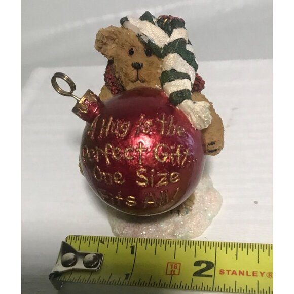 Boyd's Bear A Hug Is The Perfect Gift One Size Fits Xmas Ornament Place Holder - Picture 7 of 8